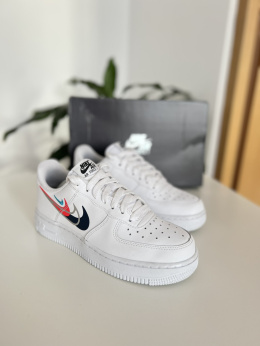 Buty NIKE AIR FORCE 1 '07 roz. 37,5