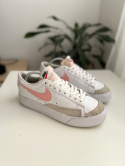 Buty Nike Sneakersy Blazer Low Platform roz. 42