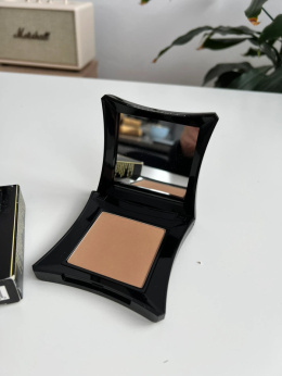 Puder prasowany Illamasqua 10g - dark