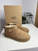 UGG CLASSIC ULTRA MINI - Ankle boot chestnut roz. 40