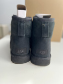 Śniegowce UGG MINI II - Ankle Boot - czarne roz. 40